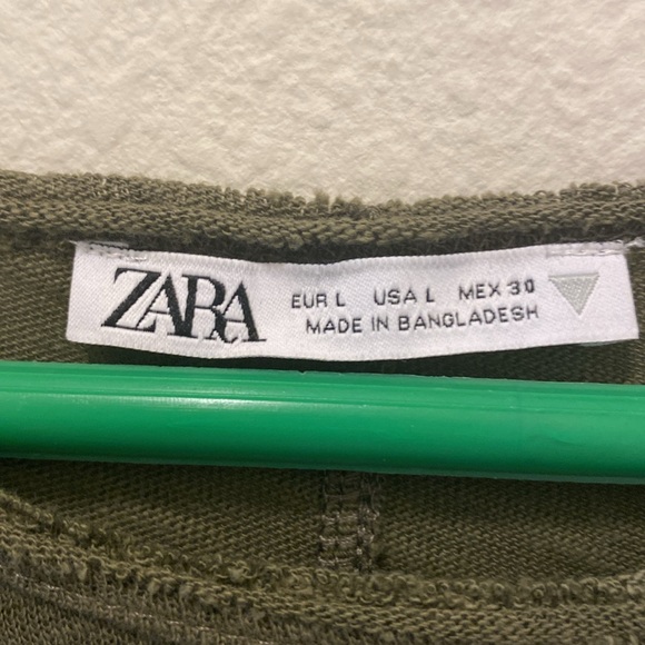 Zara army green knit tee Cap sleeves - Picture 2 of 5